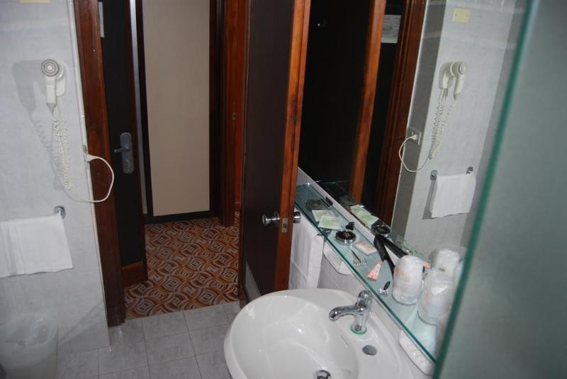 Hotel River Palace Terracina Ngoại thất bức ảnh