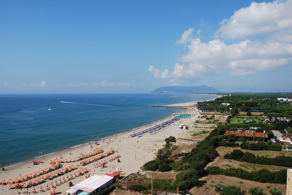Hotel River Palace Terracina Ngoại thất bức ảnh