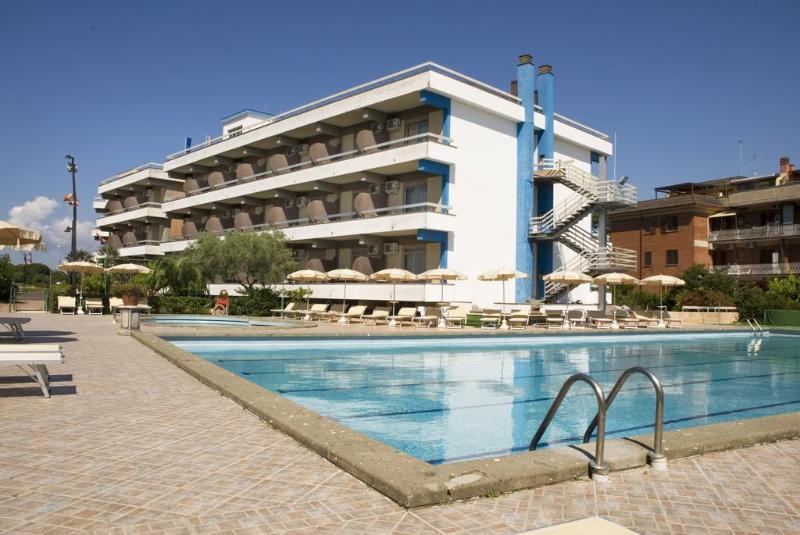 Hotel River Palace Terracina Ngoại thất bức ảnh